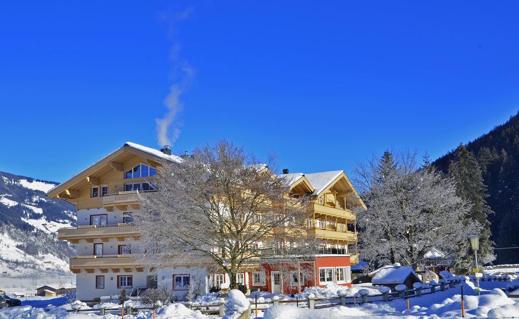 Hotel Grundlhof Bramberg am Wildkogel Dış mekan fotoğraf