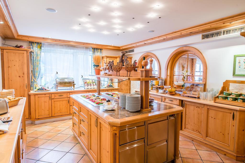 Hotel Grundlhof Bramberg am Wildkogel Dış mekan fotoğraf